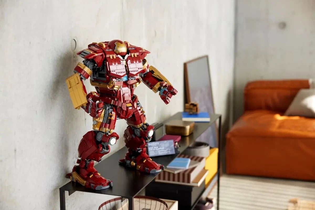Set LEGO Marvel Hulkbuster 76210, 4049 pjesë, për të rritur, Kuq/Ari