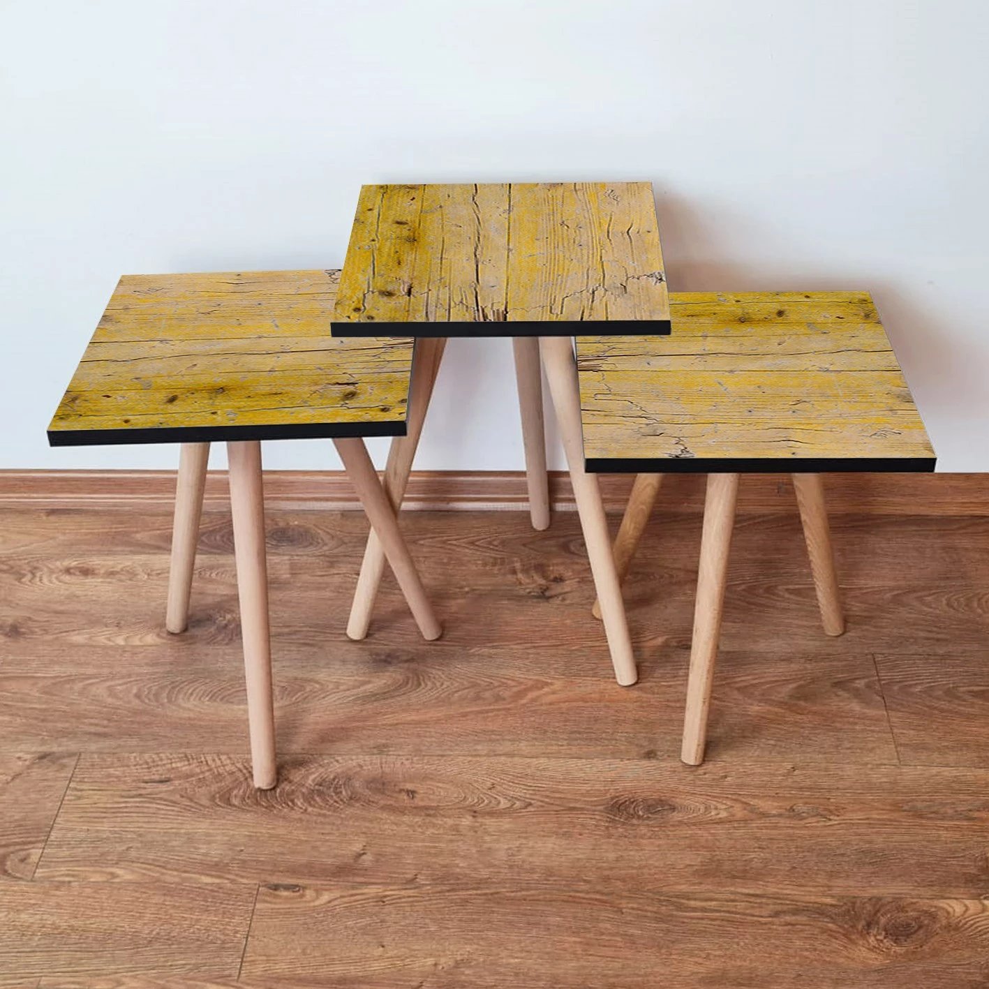 Set tavolinash ndihmëse (3 copë), Skye Decor, 3Shp127, ngjyrë e verdhë