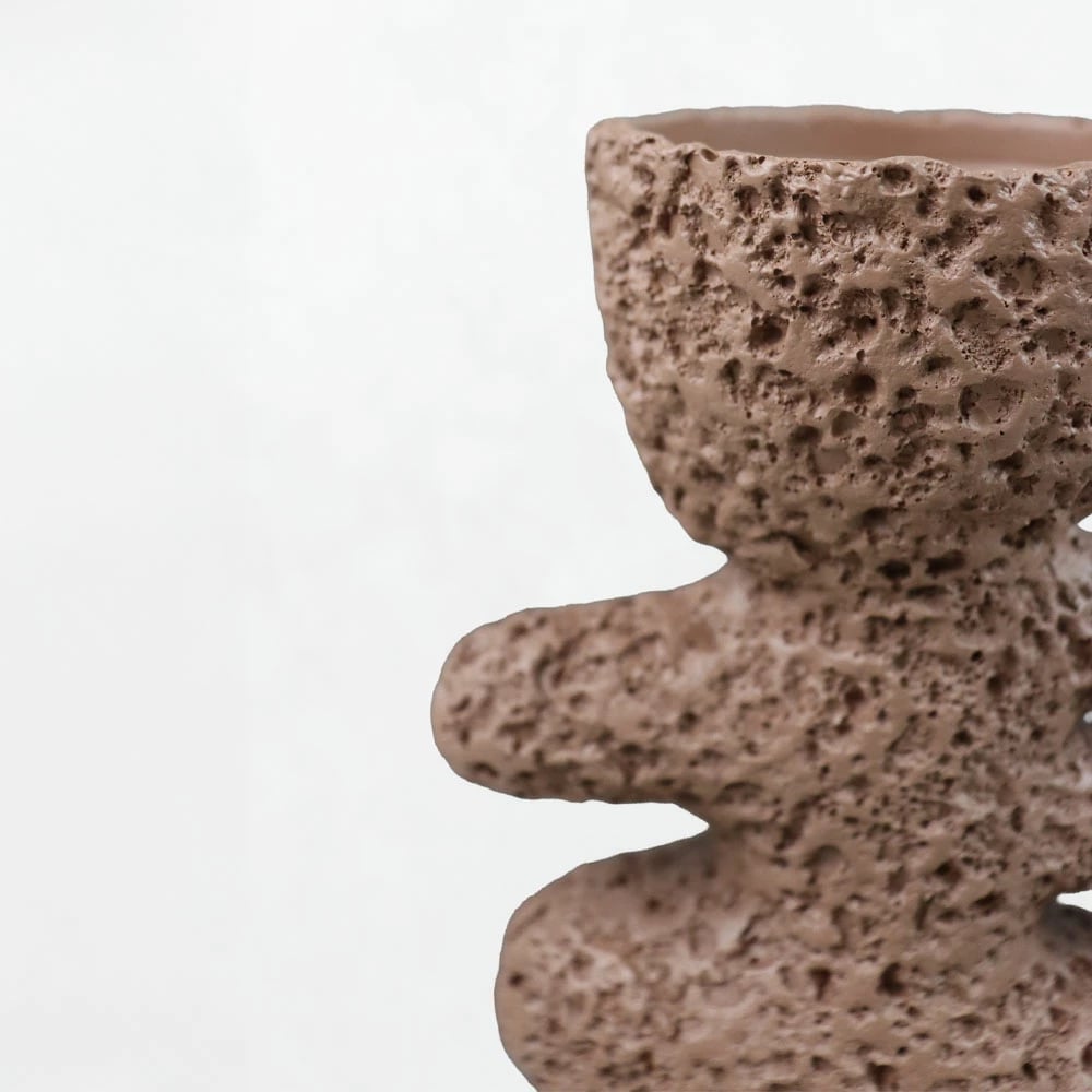 Mbajtës qiriri dekorativ LUSTRE I, rrëshirë, ngjyrë kafe, 14.5x9.5x25cm