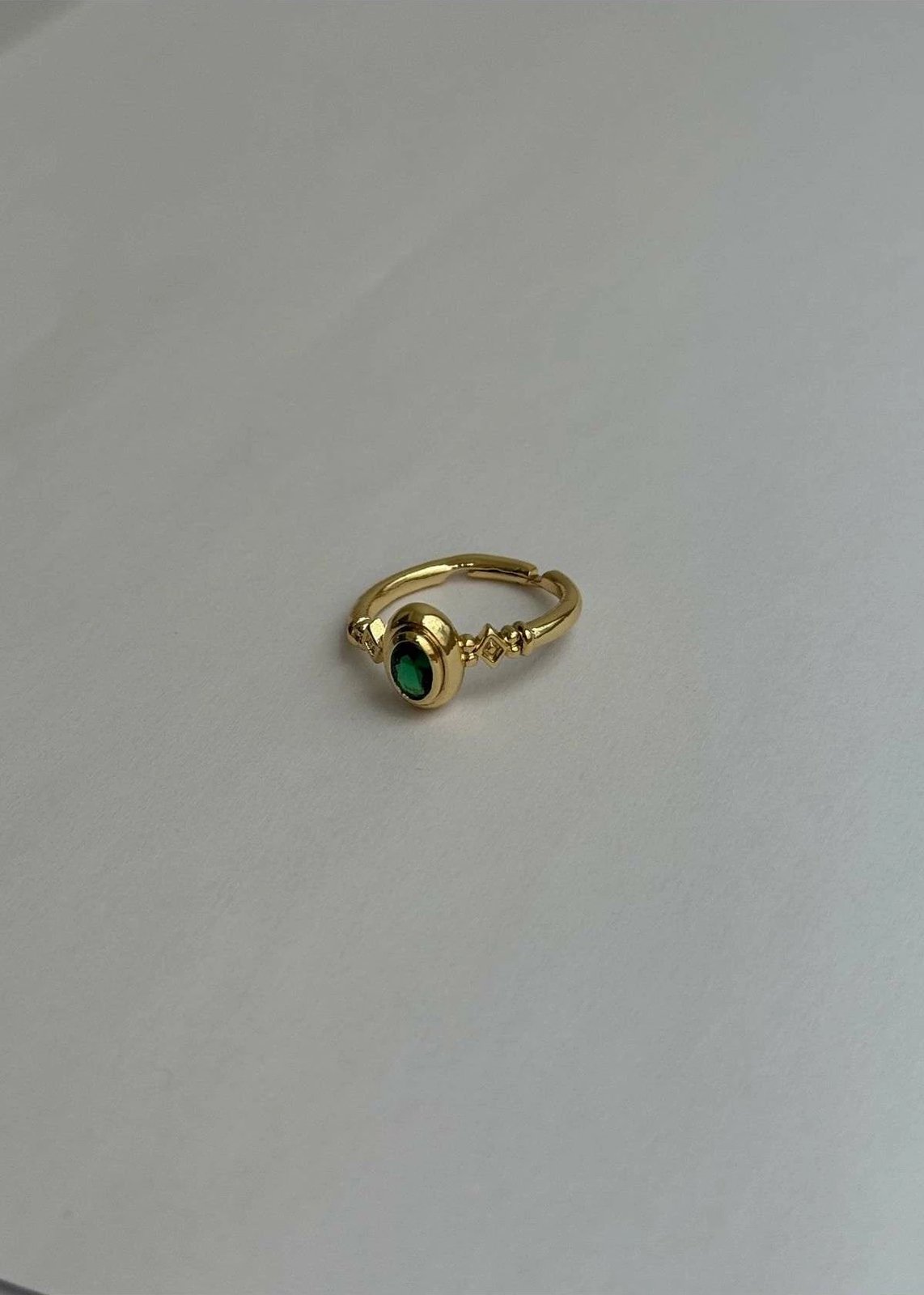 Unazë e artë Jumeon, KPEGMSA435250