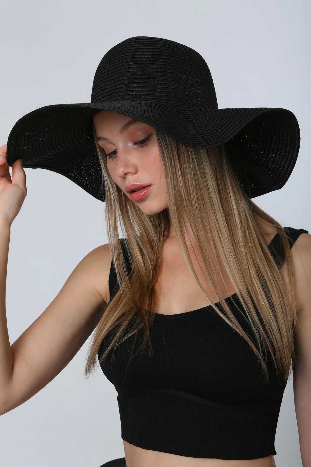 Kapelë për gra, Jumeon Hsr2005, e zezë