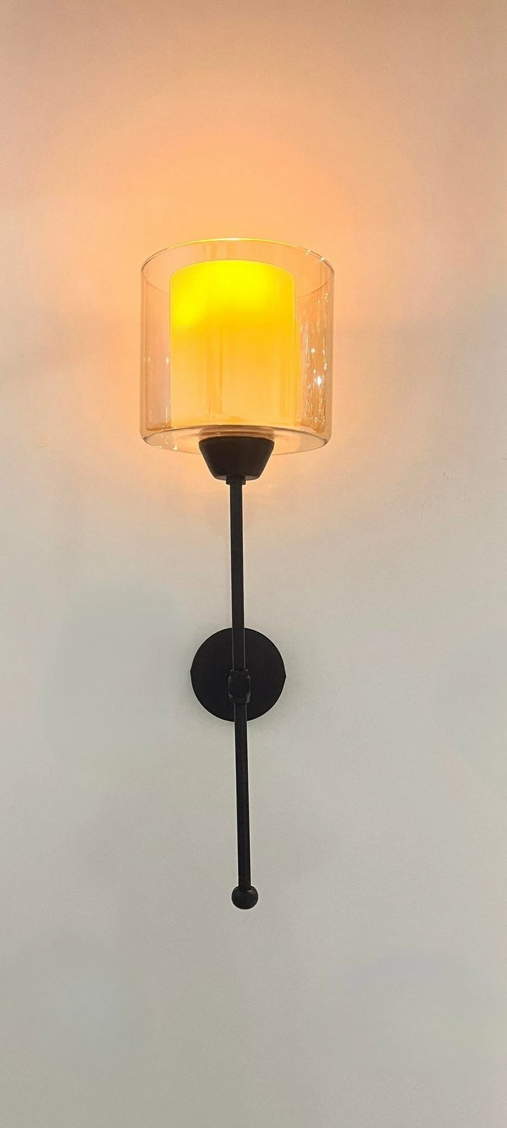 Llambë muri Opviq, 8881-1, metal e xham, ngjyrë e zezë