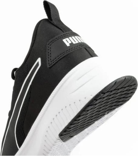 Atlete Puma për meshkuj, të zeza