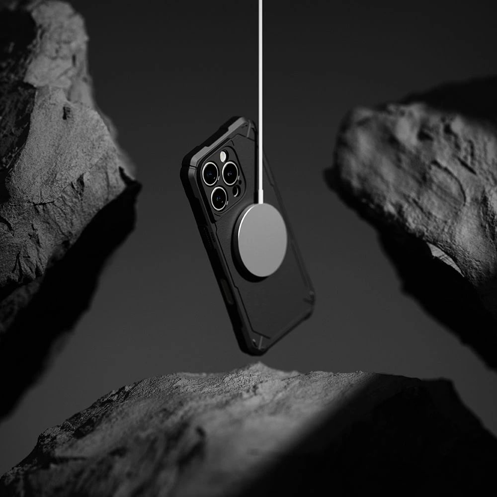 Mbështjellës Ringke Rugged Gear MagSafe për iPhone 16 Pro, i zi