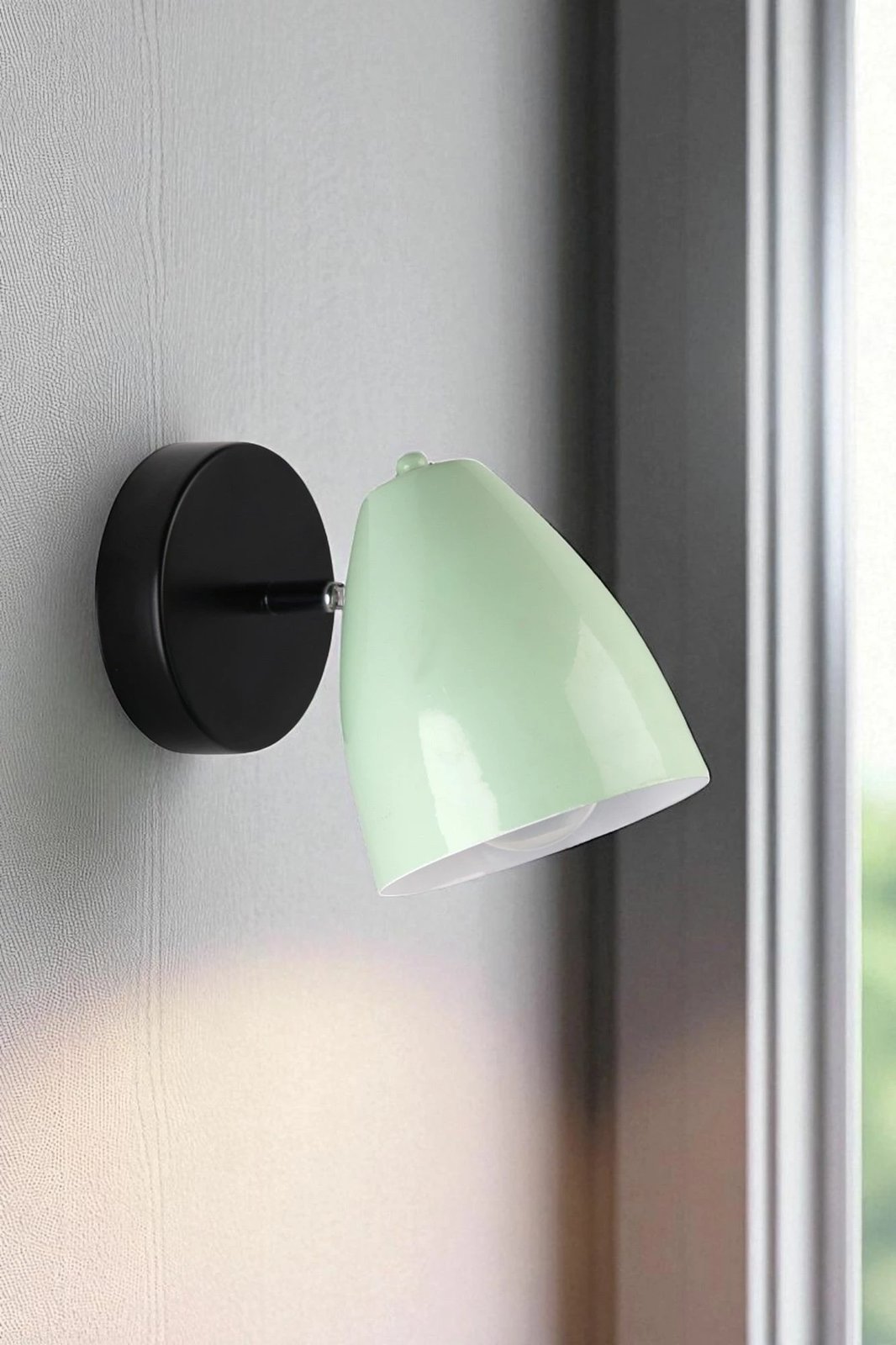 Llambë muri Opviq, ngjyrë mint dhe e zezë, 9078-2