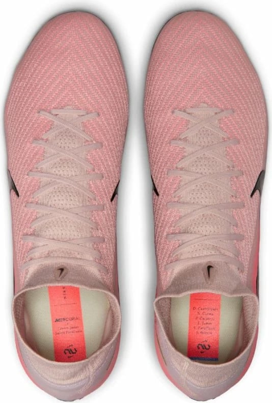 Atlete futbolli Nike për meshkuj, të kuqe