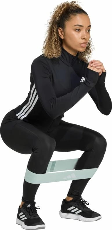 Duks për femra adidas, i zi