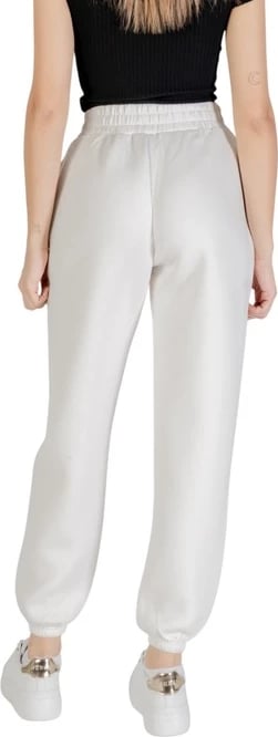 Pantallona Guess Active femra, beige