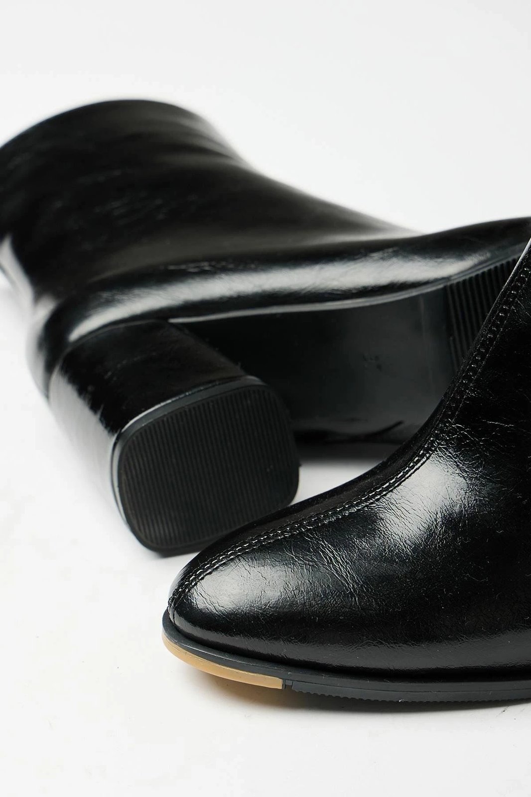 Çizme për gra, ngjyrë e zezë, Jumeon, MK1345025KR20-003