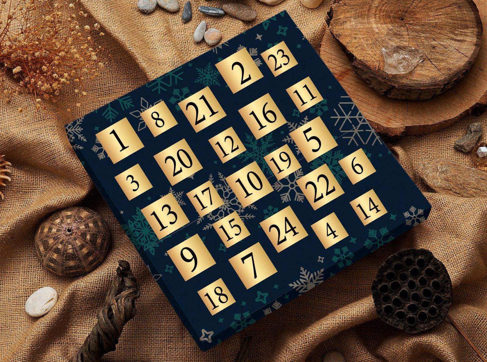 Kalendar advenit Elika Silver, përzierje charms, ngjyrë ari, set