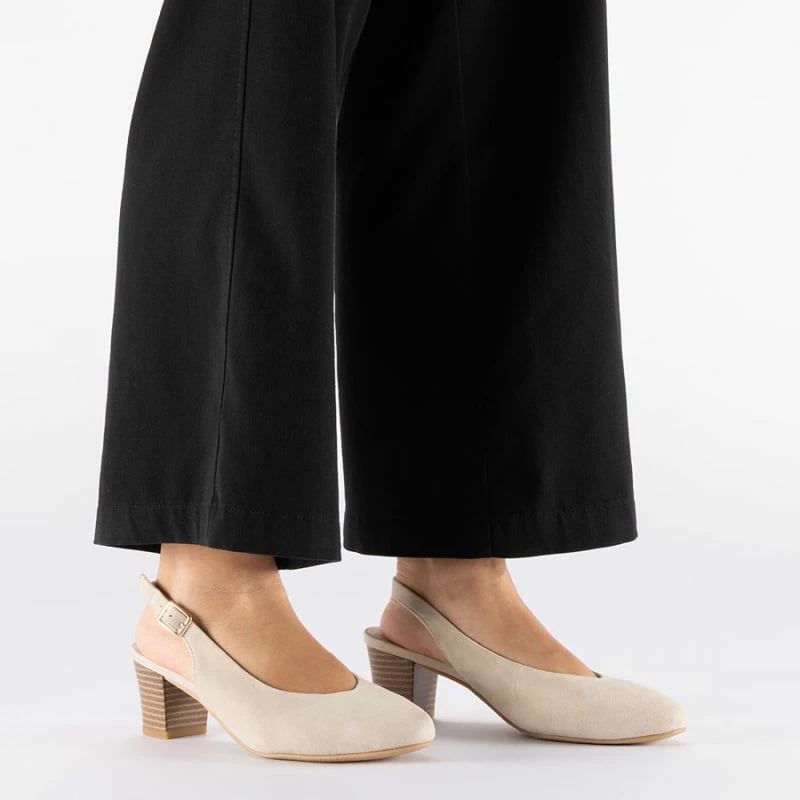 Këpucë Rieker femra, bezhë