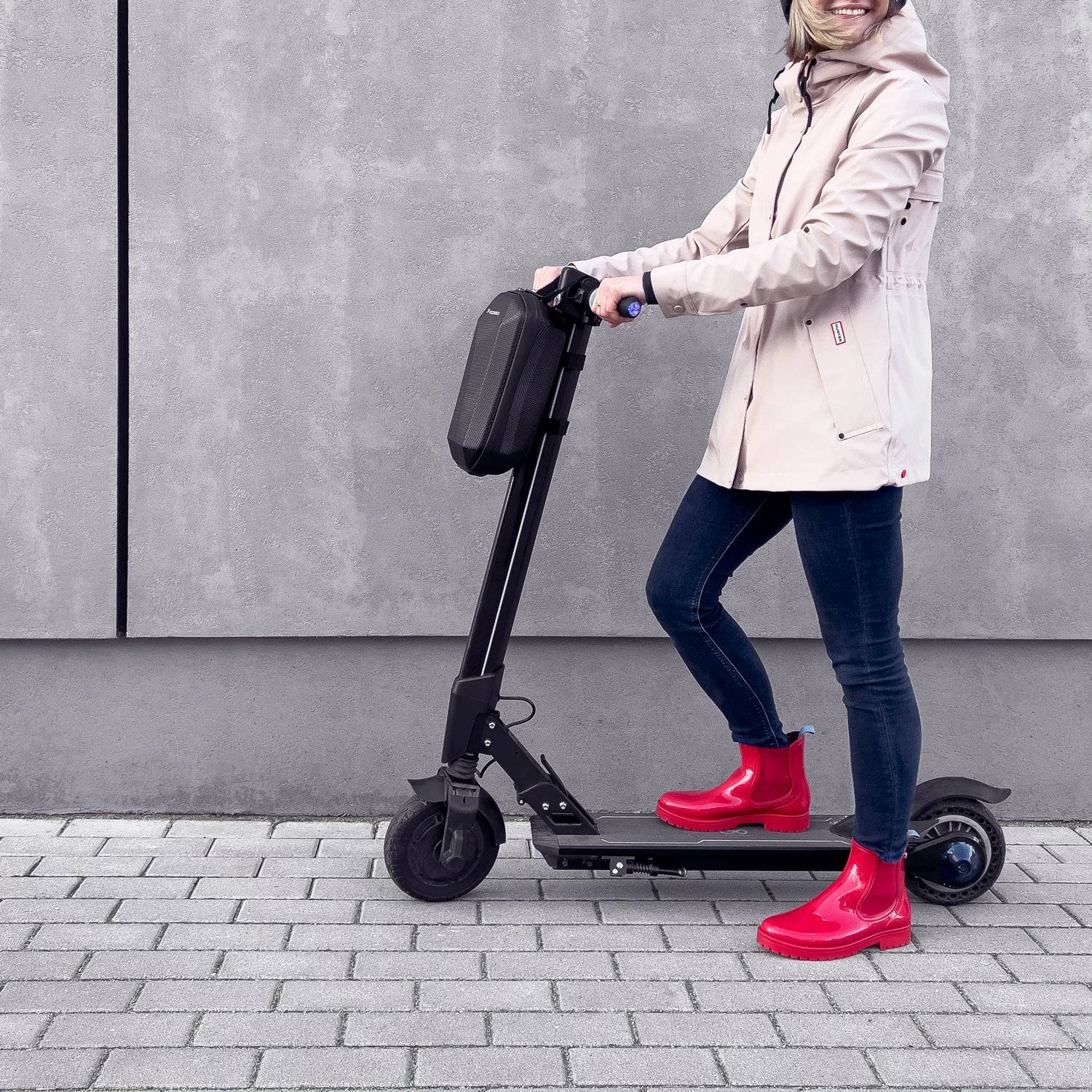 çantë timoni për skuter elektrik, Wozinsky, WSB2BK, 4L, EVA e fortë, zinxhir i papërshkueshëm nga uji, 30.5x16.5x14 cm, e zezë