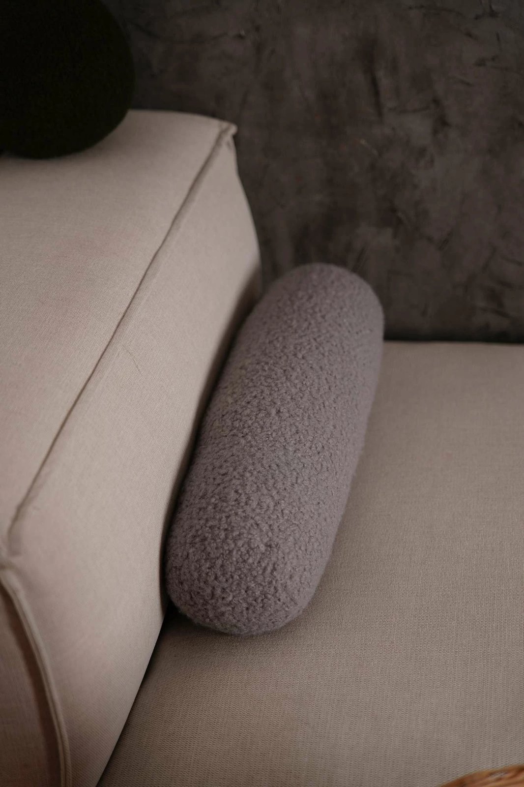 Jastëk cilindrik Teddy Roller, ngjyrë gri, Evila Originals