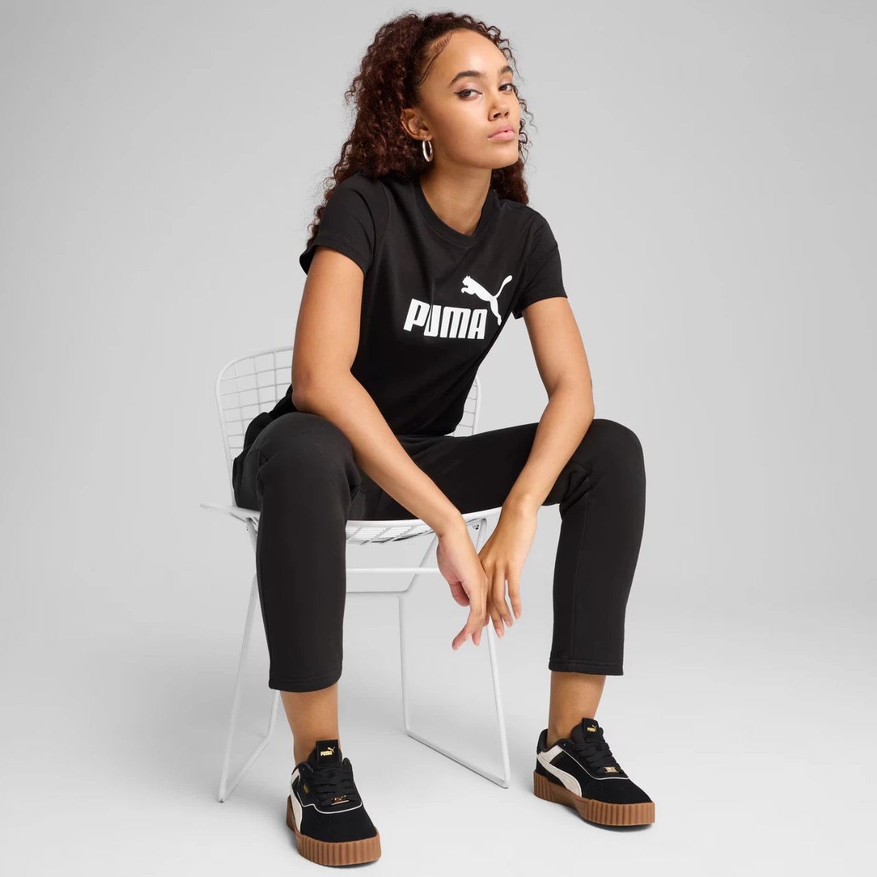 Maicë për femra Puma, e zezë