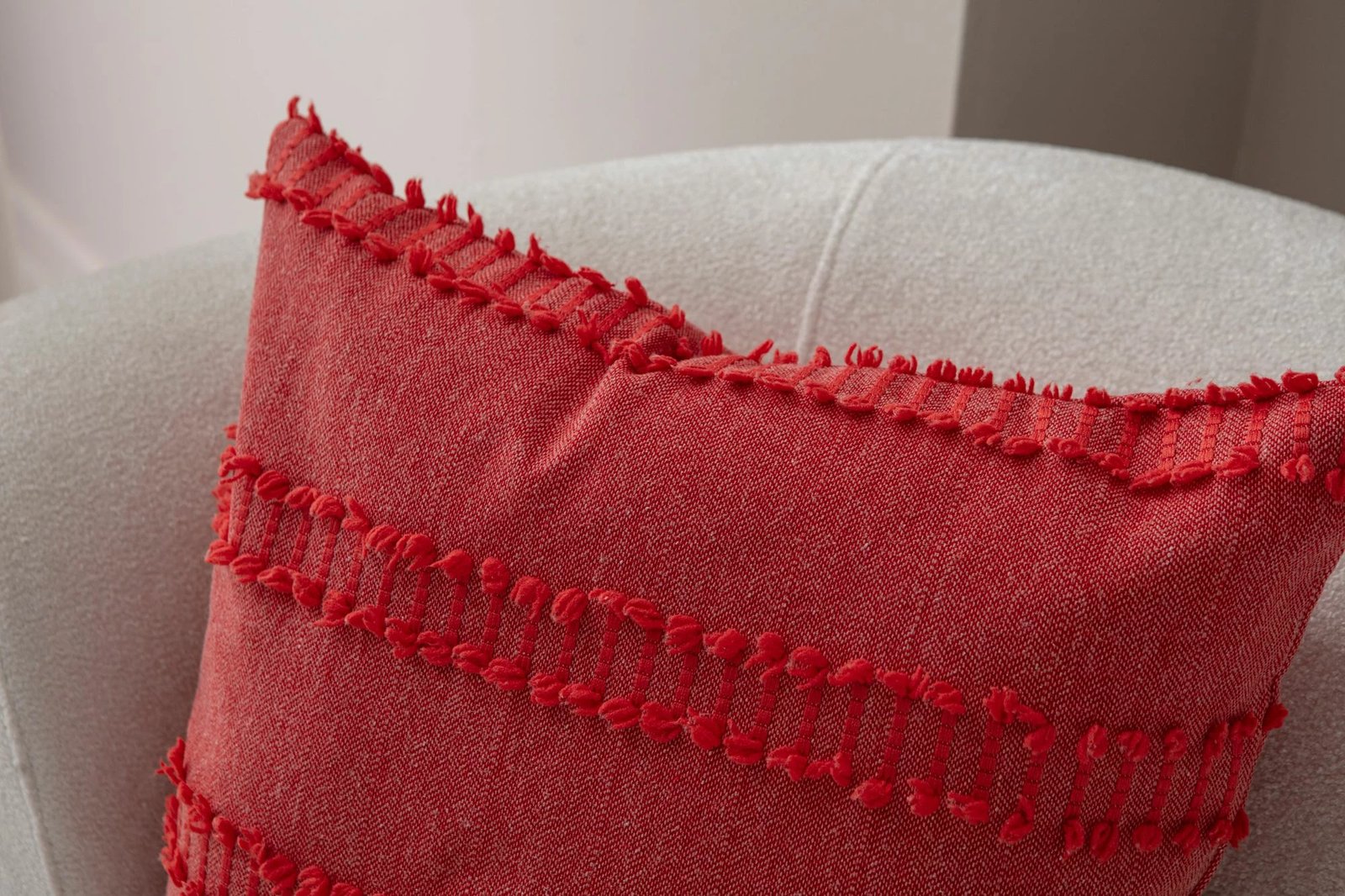 Jastëk dekorativ i kuq, Evila Originals, Tuffet - Red v2, 43x43cm