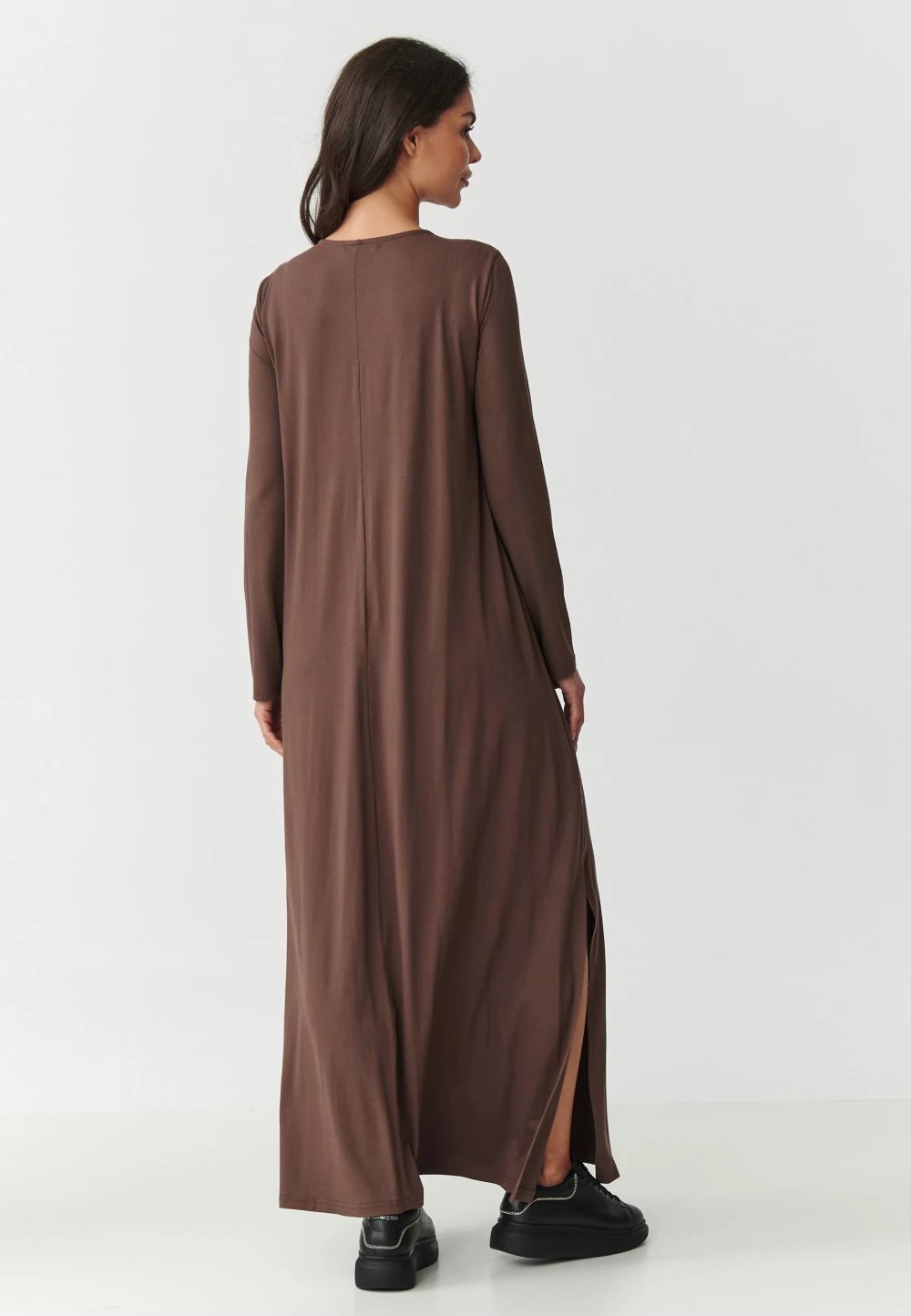 Fustan femra Makadamia 218304, kafe