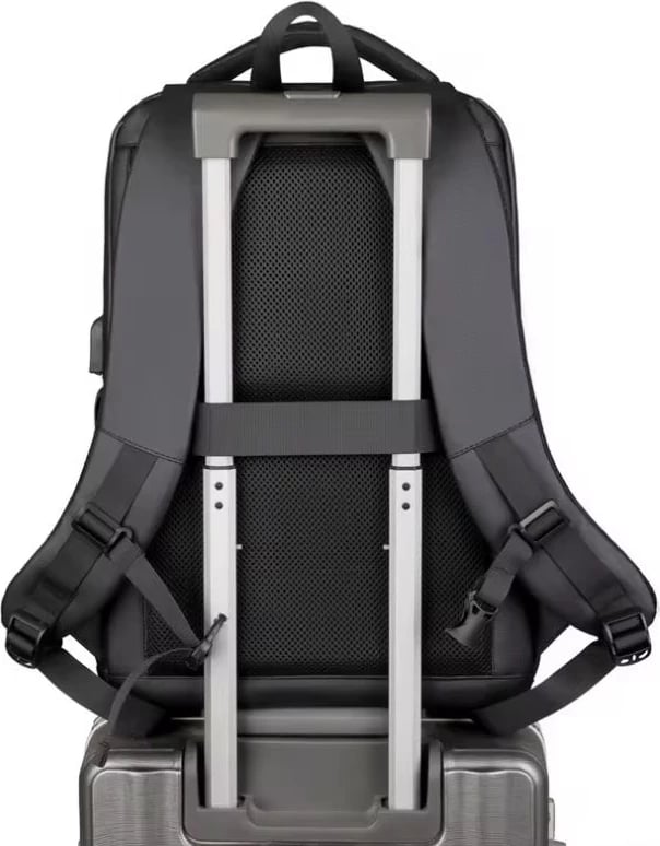 Çantë shpine, 42x30x16 cm, e zezë