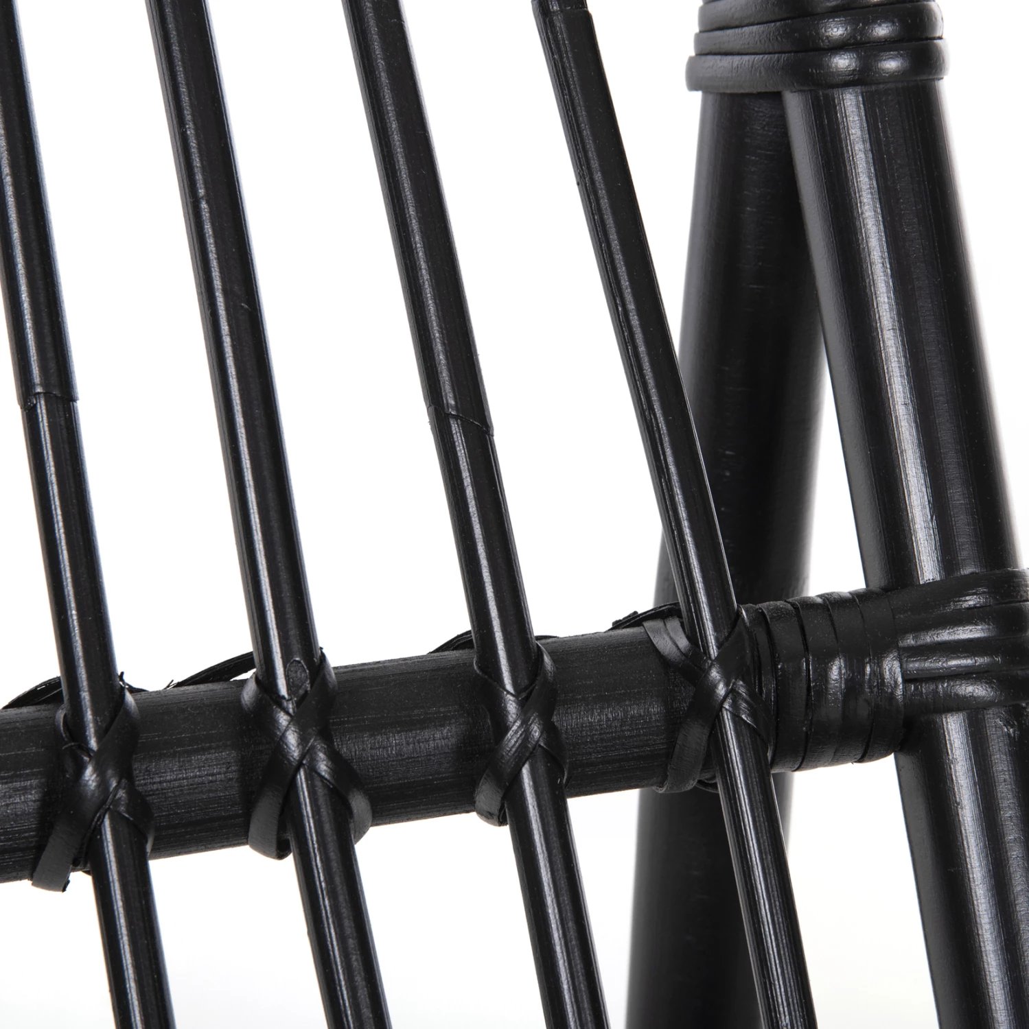 Karrige e jashtme GRINN, shkopinj Rattan, ngjyrë e zezë, 56.5x73.5x79.5H cm