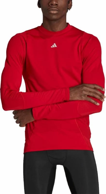 Bluzë adidas Techfit Cold.Rdy për meshkuj, e kuqe Bluzë adidas Techfit Cold.Rdy për meshkuj, e kuqe