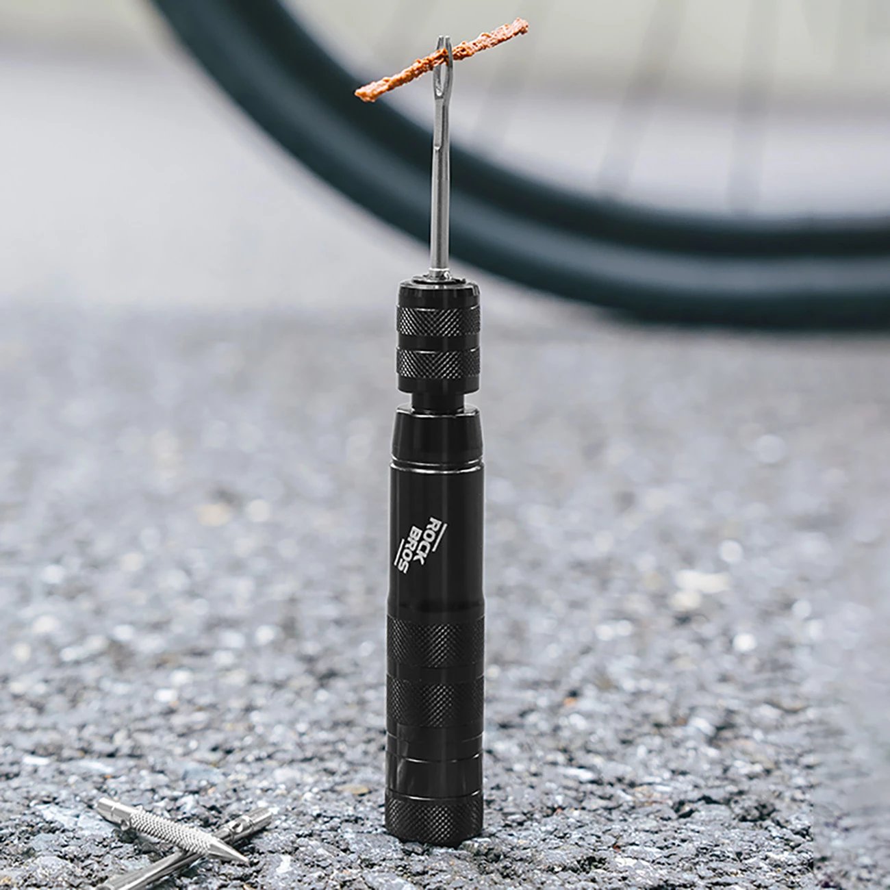 Set për riparim të gomave tubeless Rockbros 43210006001, i zi