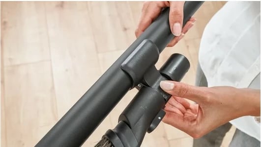 Fshesë me korrent Bosch Serie 8 BSS825MULT, 2-në-1, pa qese, Gri Fshesë me korrent Bosch Serie 8 BSS825MULT, 2-në-1, pa qese, Gri