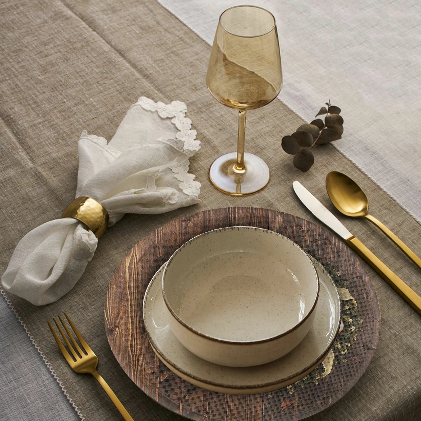 Set nënshtruesish tavoline, shumëngjyrësh, Hermia Concept, 37cm, 4 copë