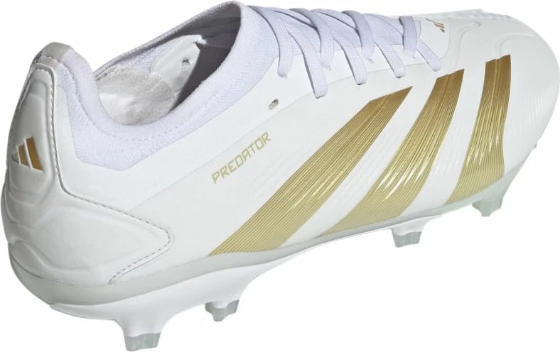 Atlete futbolli adidas për meshkuj, të bardha Atlete futbolli adidas për meshkuj, të bardha