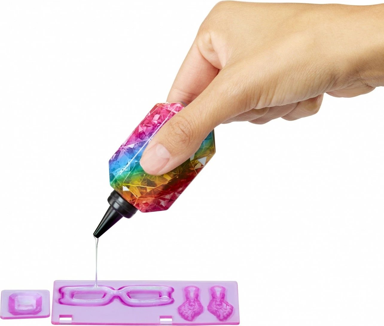 Kukull Rainbow High Creative Crystals Amaya me aksesorë personalizues, shumëngjyrëshe