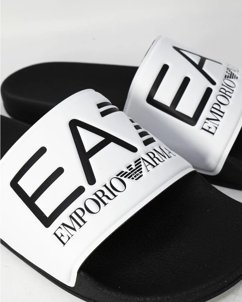 Sandale femra EA7 Emporio Armani, e zezë dhe e bardhë
