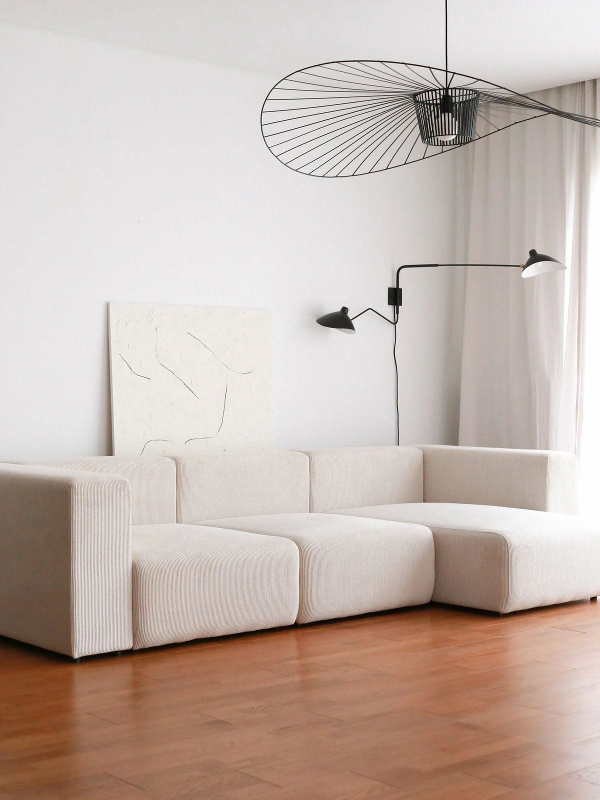 Këndare Yolo, Atelier del Sofa, e bardhë