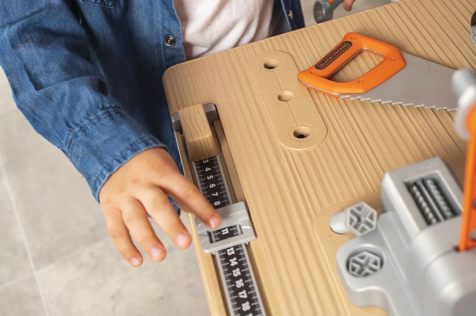 Set lodrash punëtori Smoby Black+Decker Mega Workshop 3-në-1, 100 aksesorë, për fëmijë, e zezë/portokalli/gri/druri