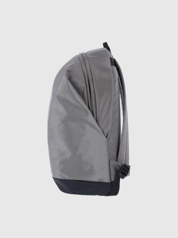 Çantë shpine unisex 4f, 20L