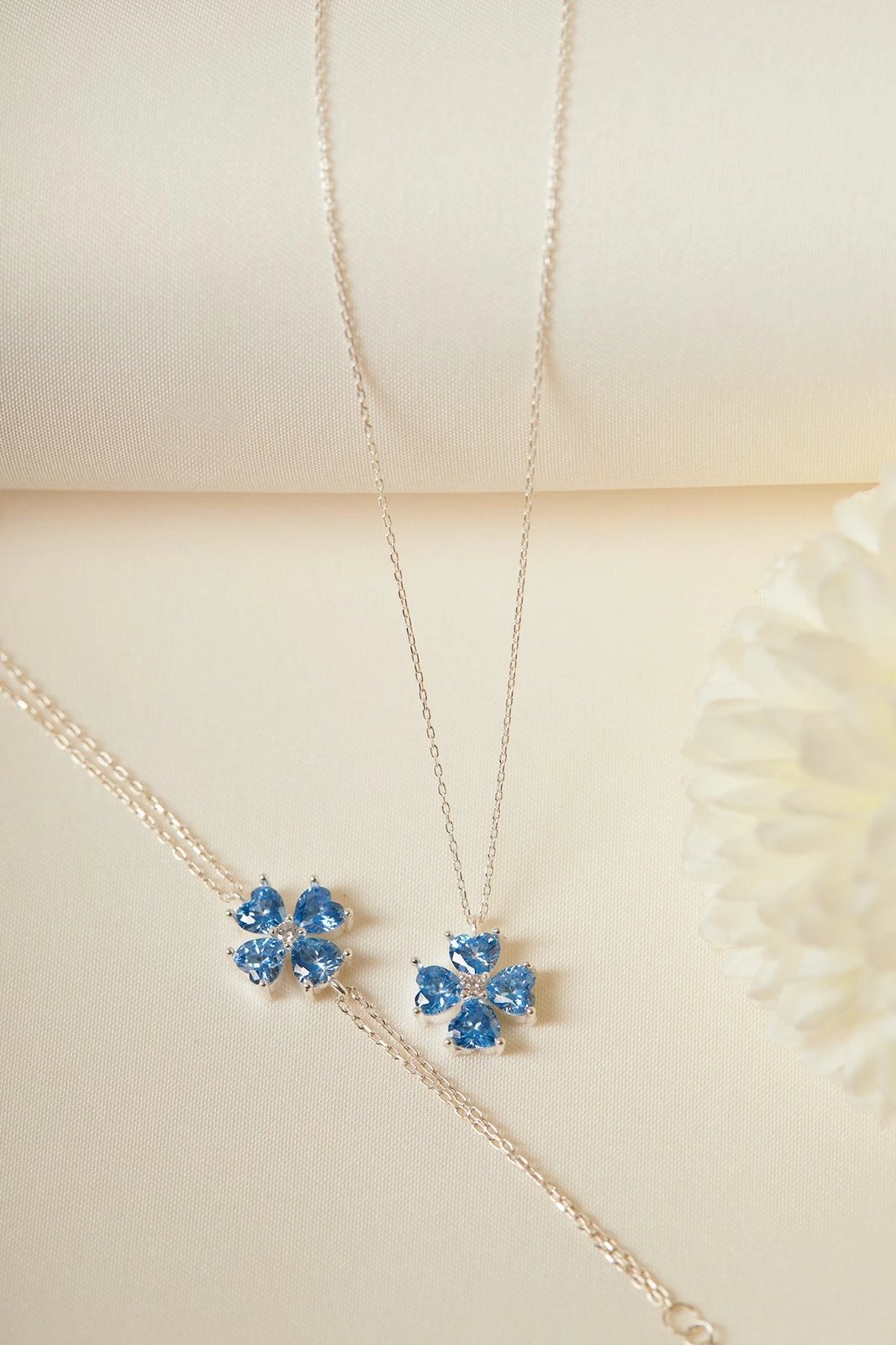 Set varëse dhe byzylyk argjendi, ngjyrë kaltër, ELKAB92214