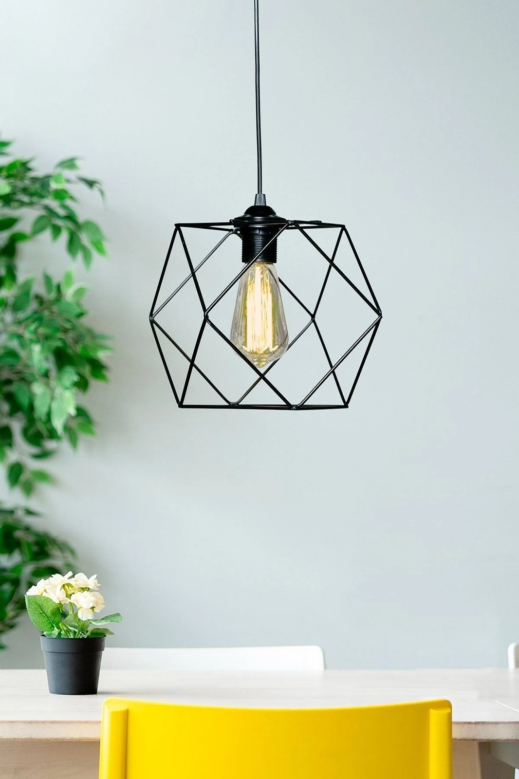 Llambë tavani Opviq, model LB054, metal i zi