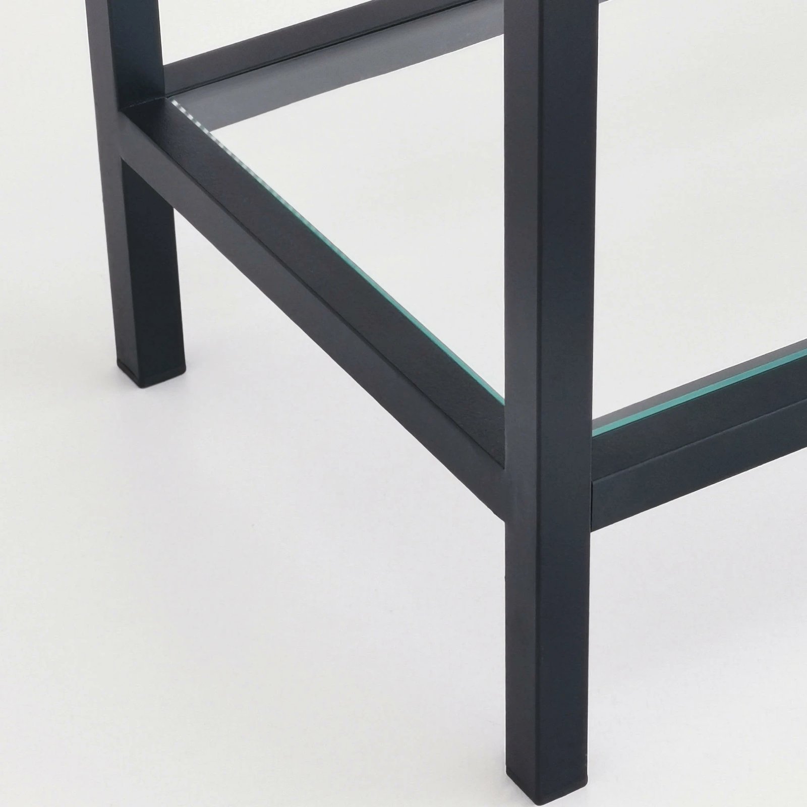 Raft librash Hanah Home, K100, ngjyrë e zezë, 80x165x30 cm