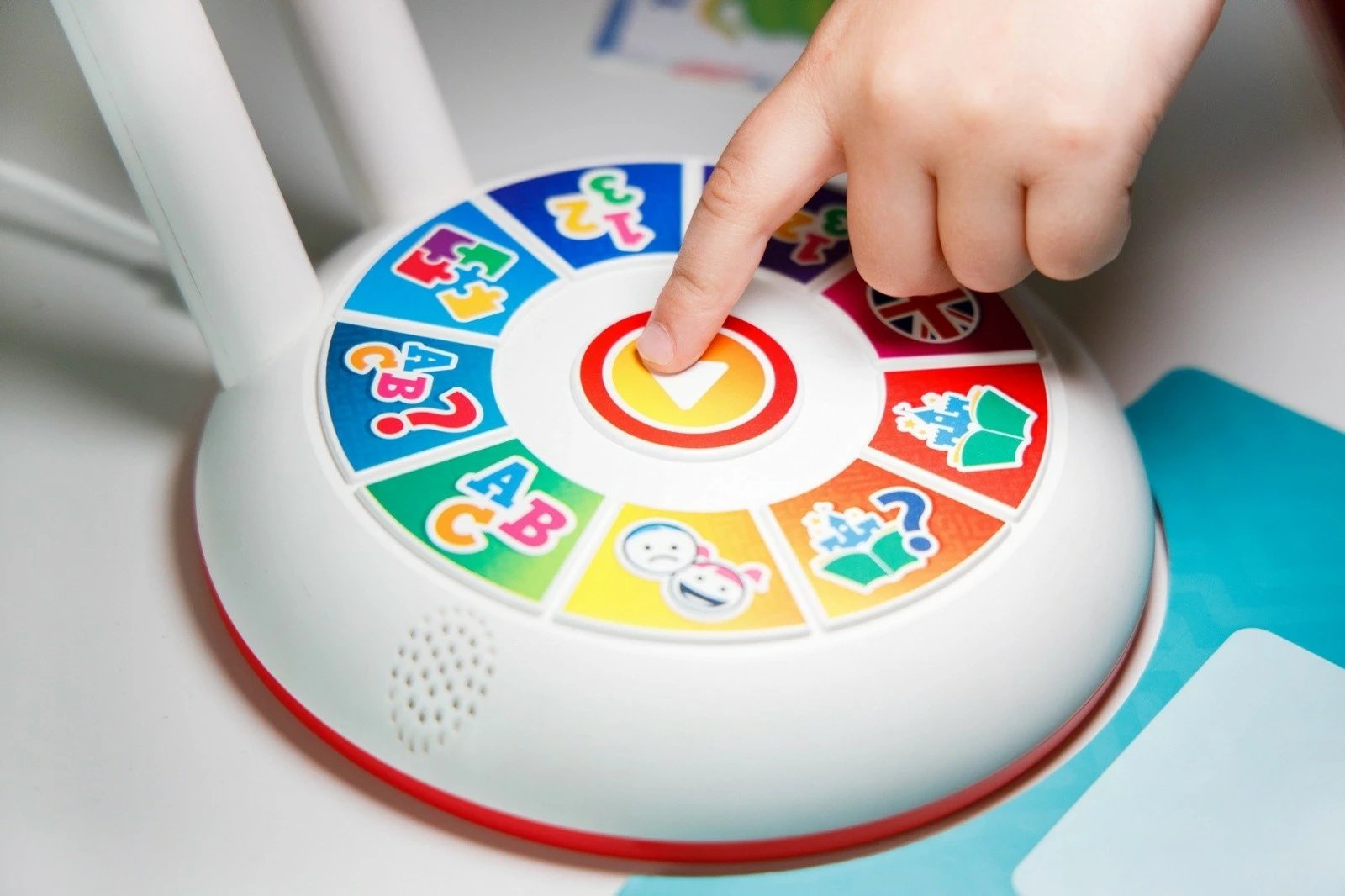 Set edukativ Lisciani Hi Tech My Learning Lamp, për fëmijë, me 95 kartela, LED, shumëngjyrëshe
