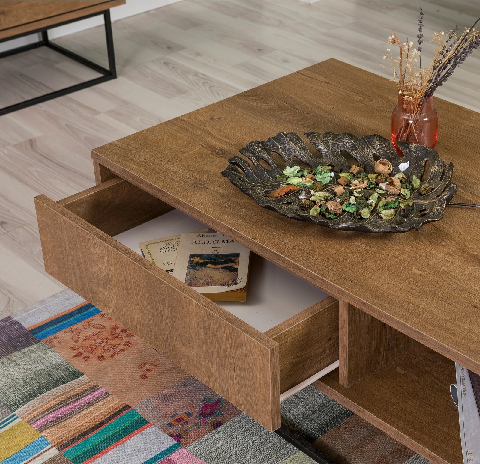 Set mobiljesh për dhomë dite, Skye Decor, Laxus Takım 21, ngjyrë arrë dhe e zezë