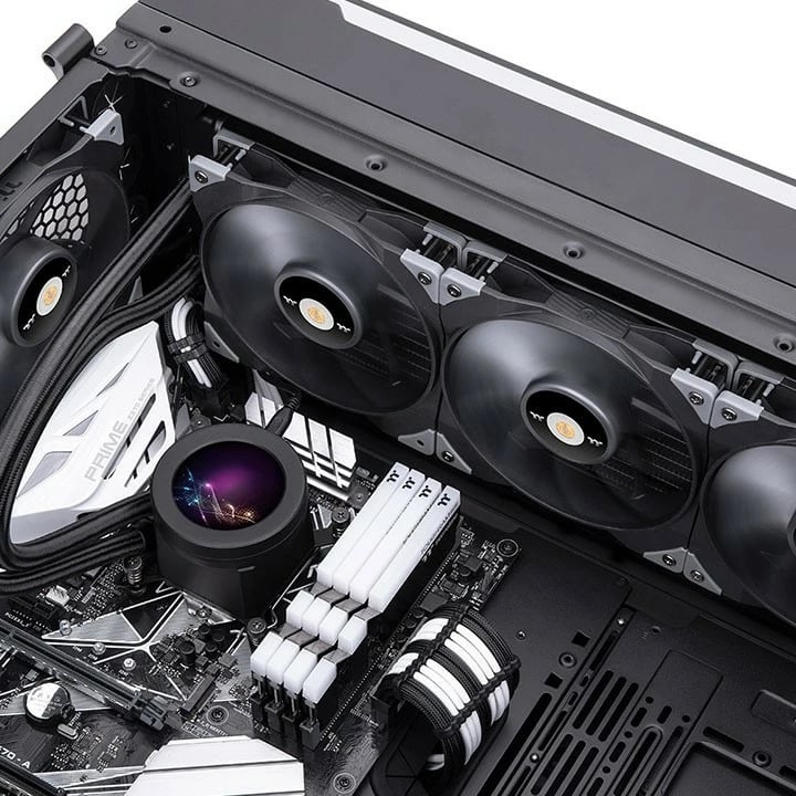 Ftohës me ujë Thermaltake Toughliquid Ultra 420, 2.1" LCD, 3x ToughFan 140