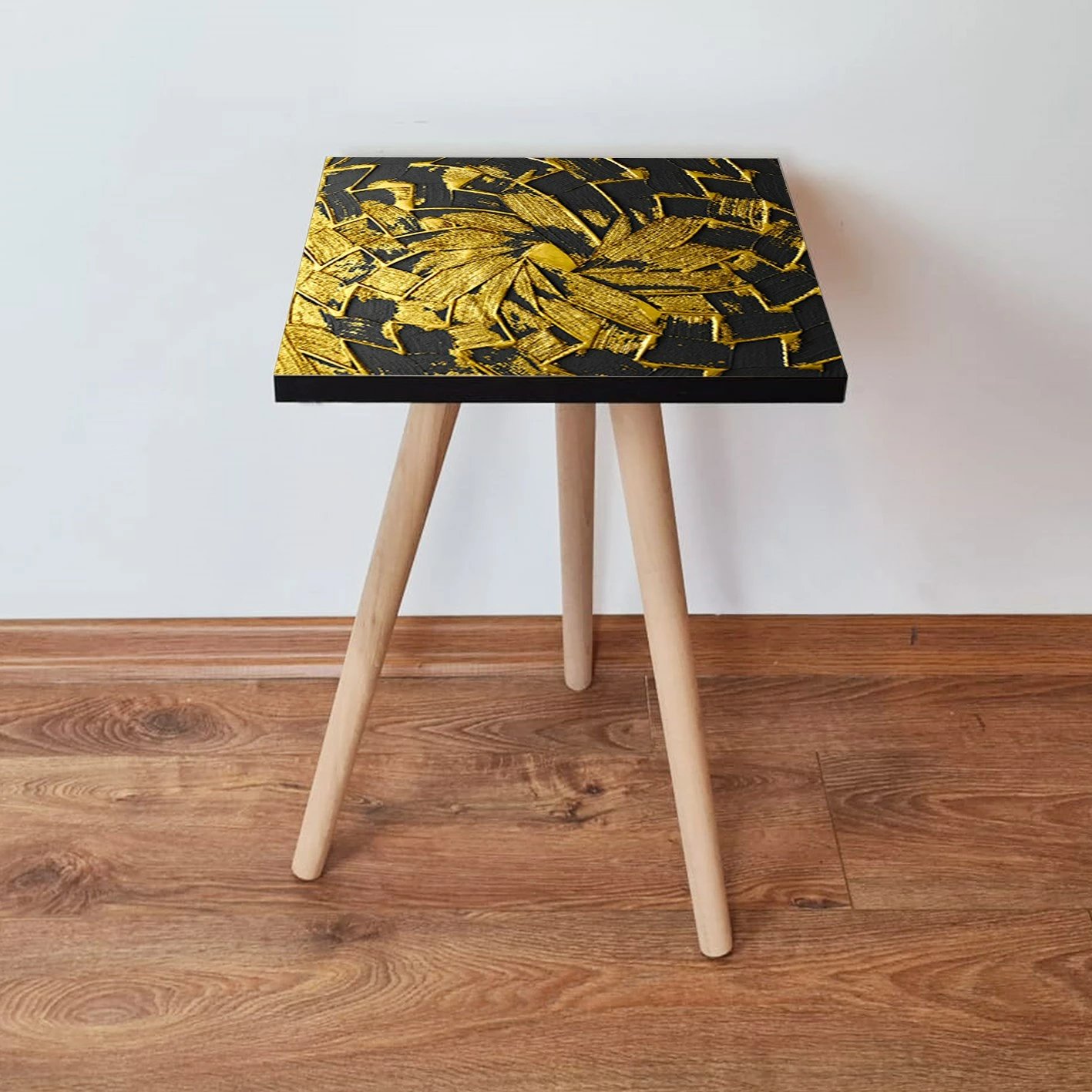 Tavolinë anësore, ngjyrë ari e zezë, Skye Decor, Shp93