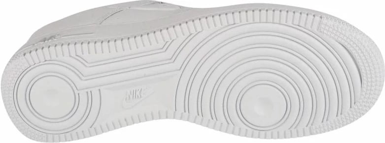 Atlete për meshkuj Nike, të bardha