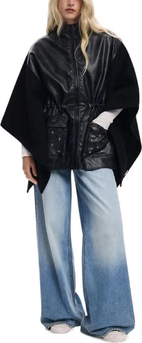 Jakne Desigual femra, e zezë