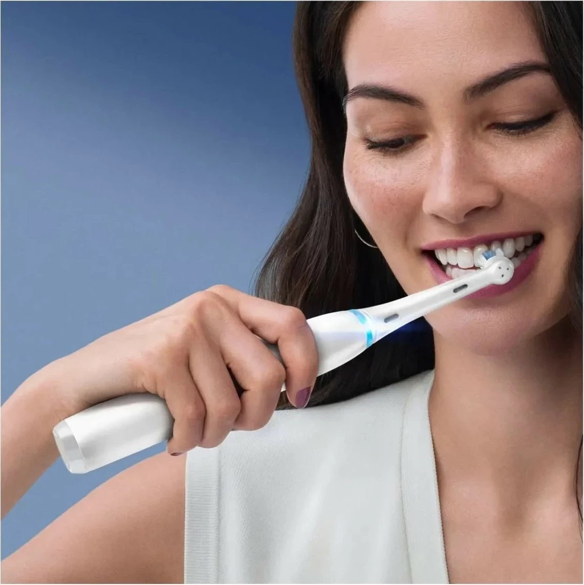Furçë dhëmbësh elektrike Oral-B iO 8N, Bluetooth, 6 mënyra pastrimi, e bardhë