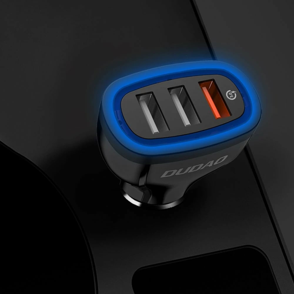 Karikues veture Dudao R7S, 3x USB, Quick Charge 3.0, 18W, Bardhë