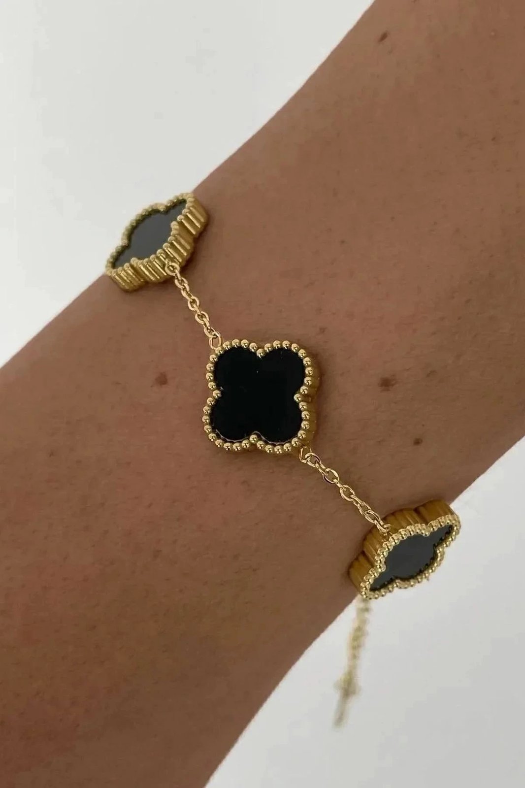 Byzylyk Jumeon, ngjyrë ari, Gld-Syhvnblk