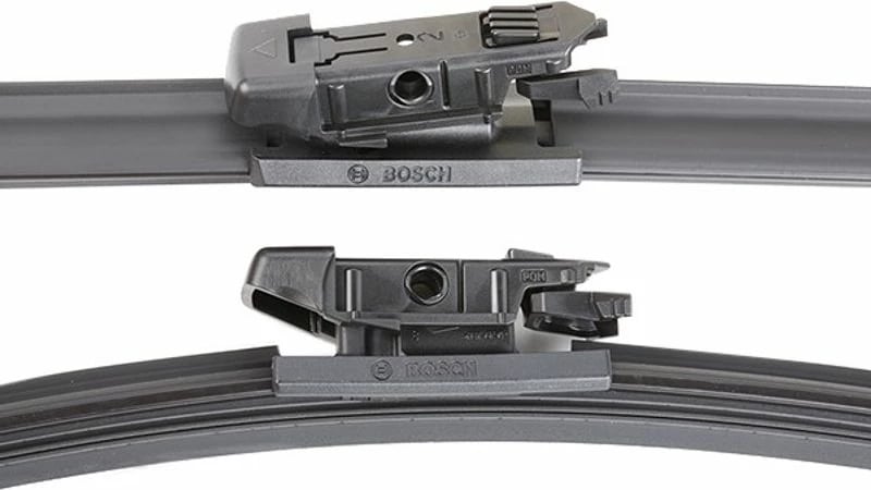 Fshirese Xhami  60/38cm Nissan Qashqai I 02.07-