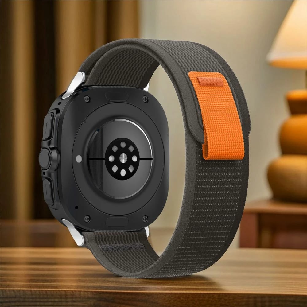 Rrip najloni për smartwatch Tech-Protect për Samsung Galaxy Watch Ultra 47mm, zi/portokalli Rrip najloni për smartwatch Tech-Protect për Samsung Galaxy Watch Ultra 47mm, zi/portokalli