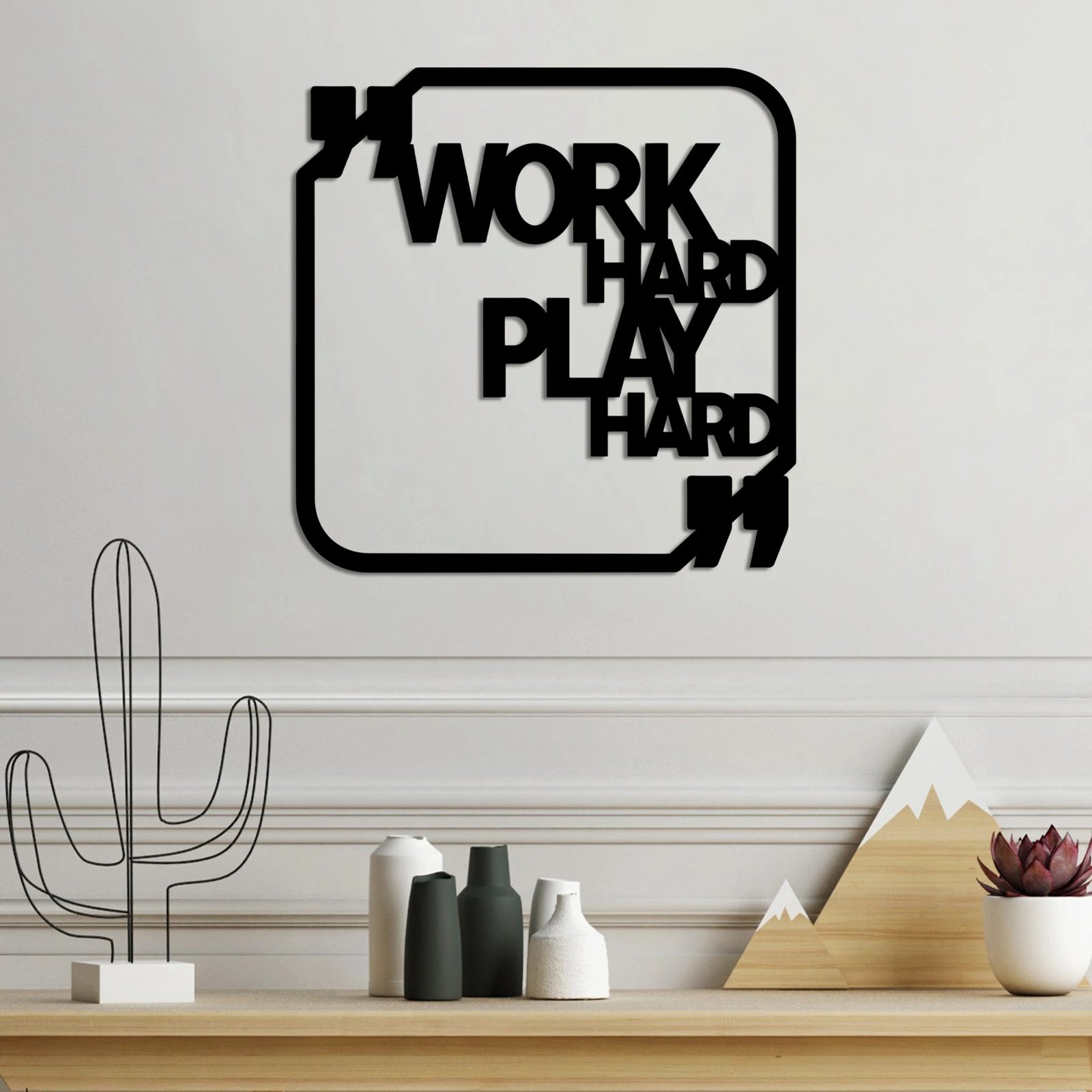 Aksesor dekorativ metalik për mur, Wallity, Work Hard Play Hard, ngjyrë e zezë, 50x50cm