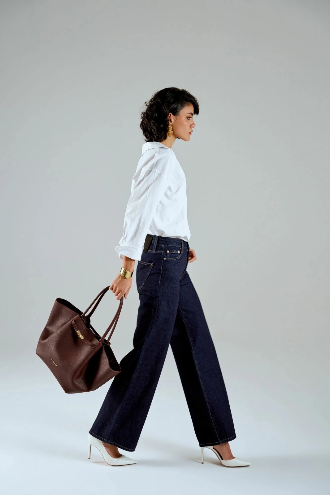 Çantë tote Vince Camuto, Prato, ngjyrë burgundy