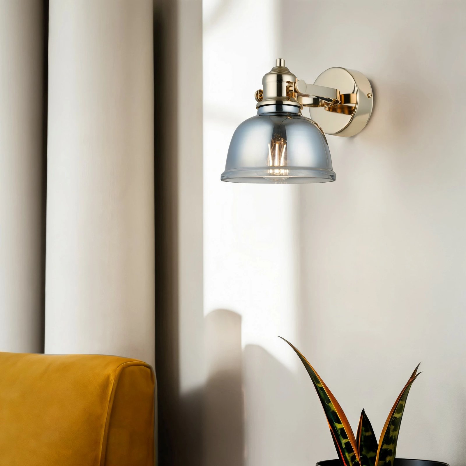 Llambë muri Opviq, Mago - 80-19, ngjyrë llak antik