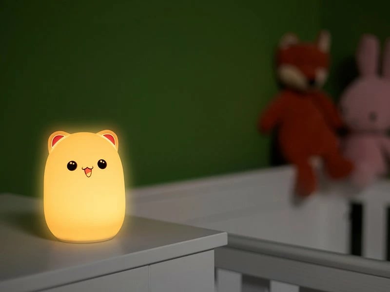 Llambë nate Tracer Teddy Bear, LED, me pilot, e bardhë